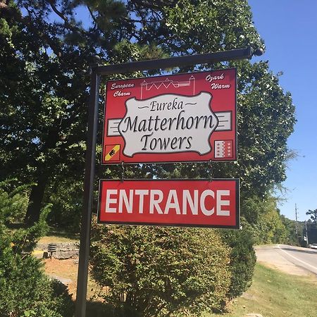 Hotel Matterhorn Tower Eureka Springs Esterno foto