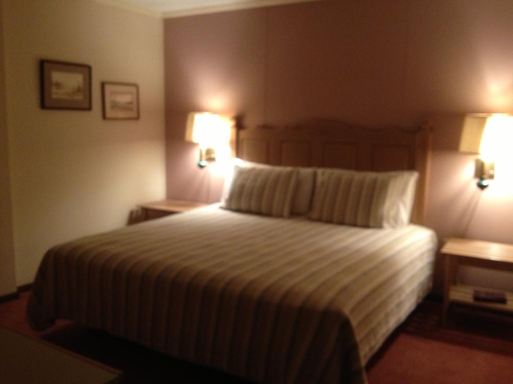 Hotel Matterhorn Tower Eureka Springs Esterno foto