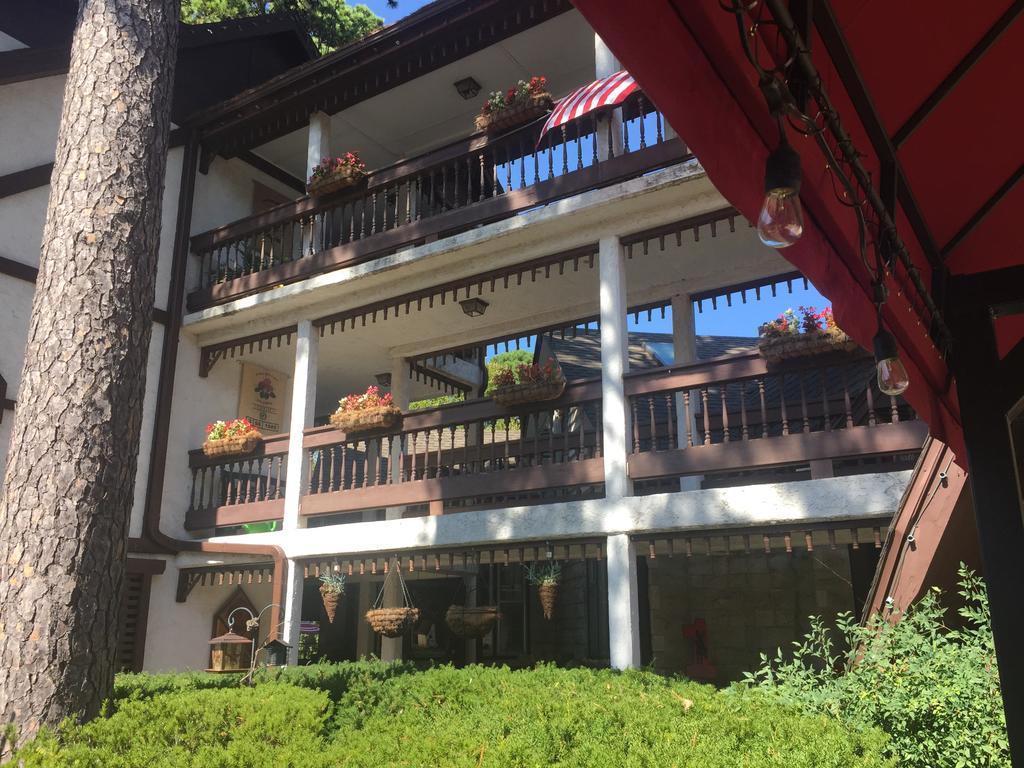 Hotel Matterhorn Tower Eureka Springs Esterno foto